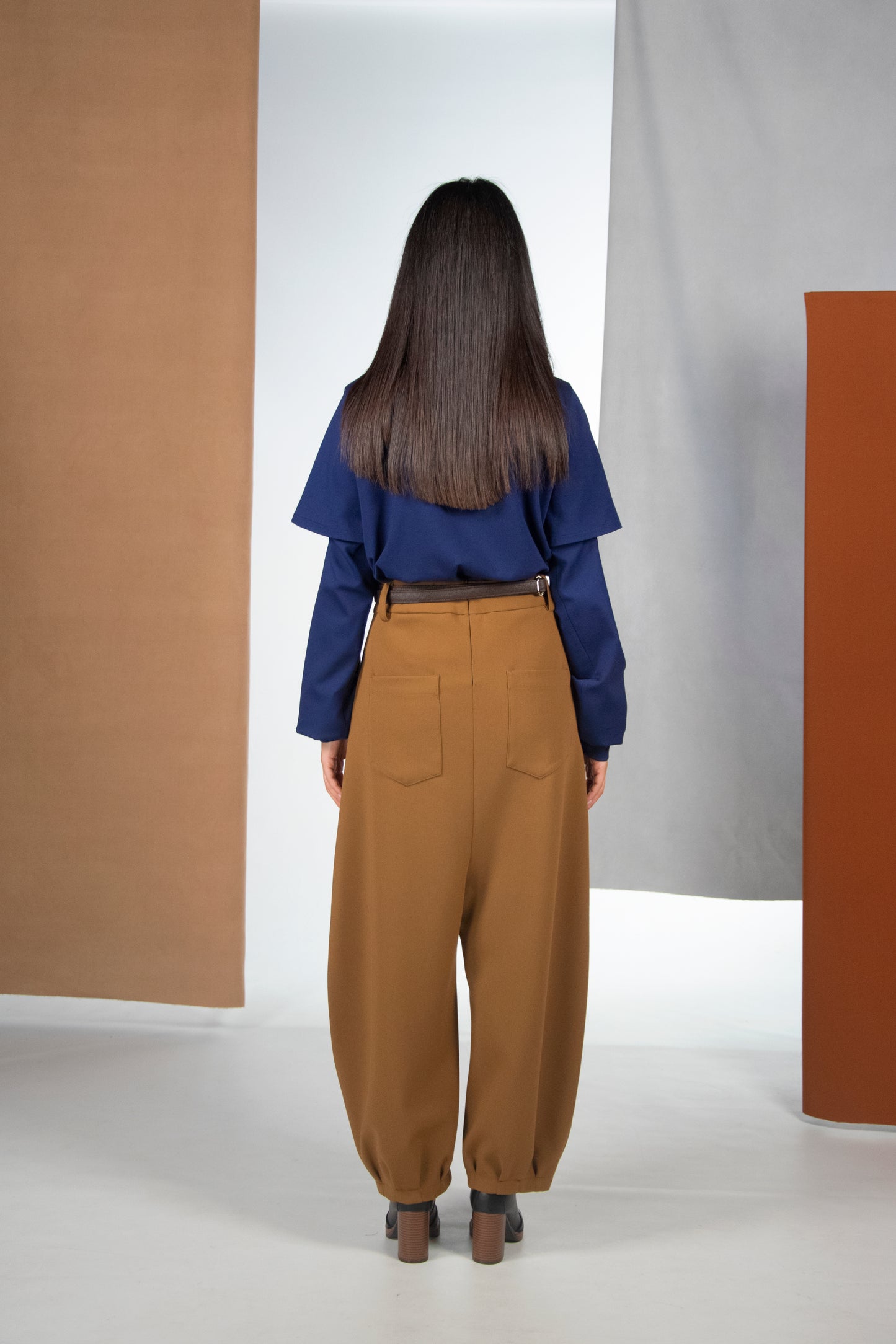 PANTALONE SAKURA NOCCIOLA VEGAN