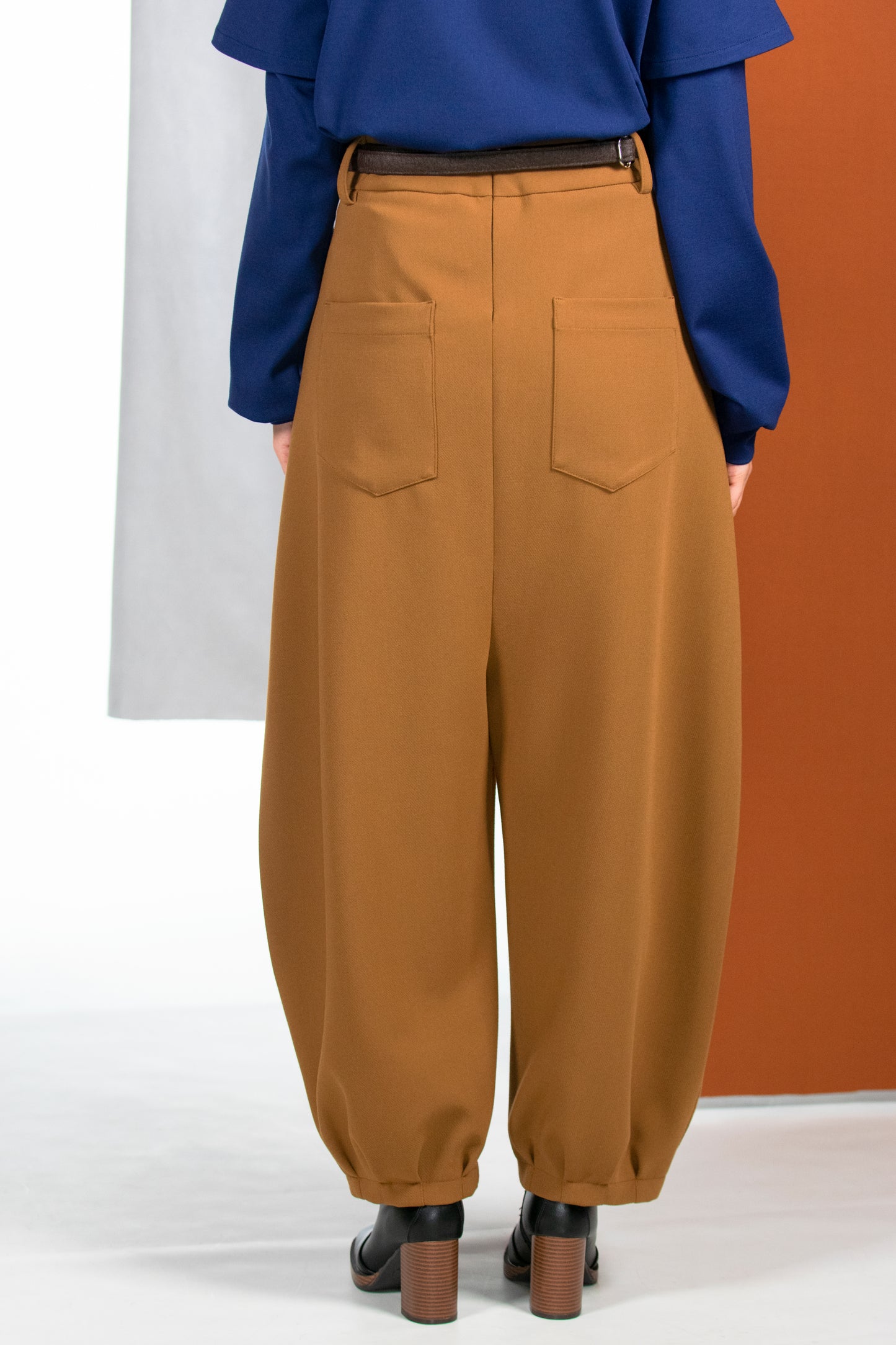 PANTALONE SAKURA NOCCIOLA VEGAN