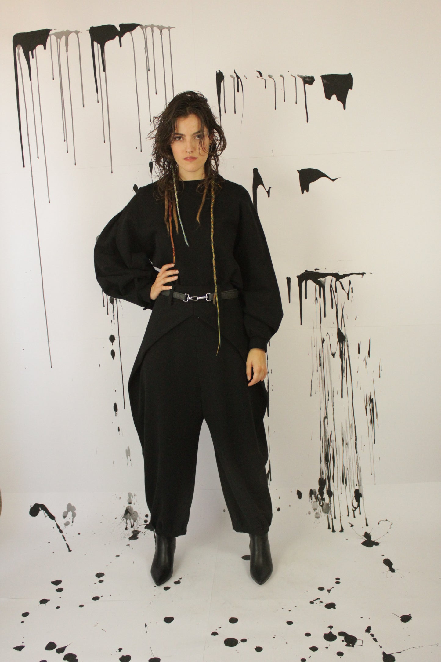 MAGLIA FELCE NERA IN CALDA FELPA VEGAN