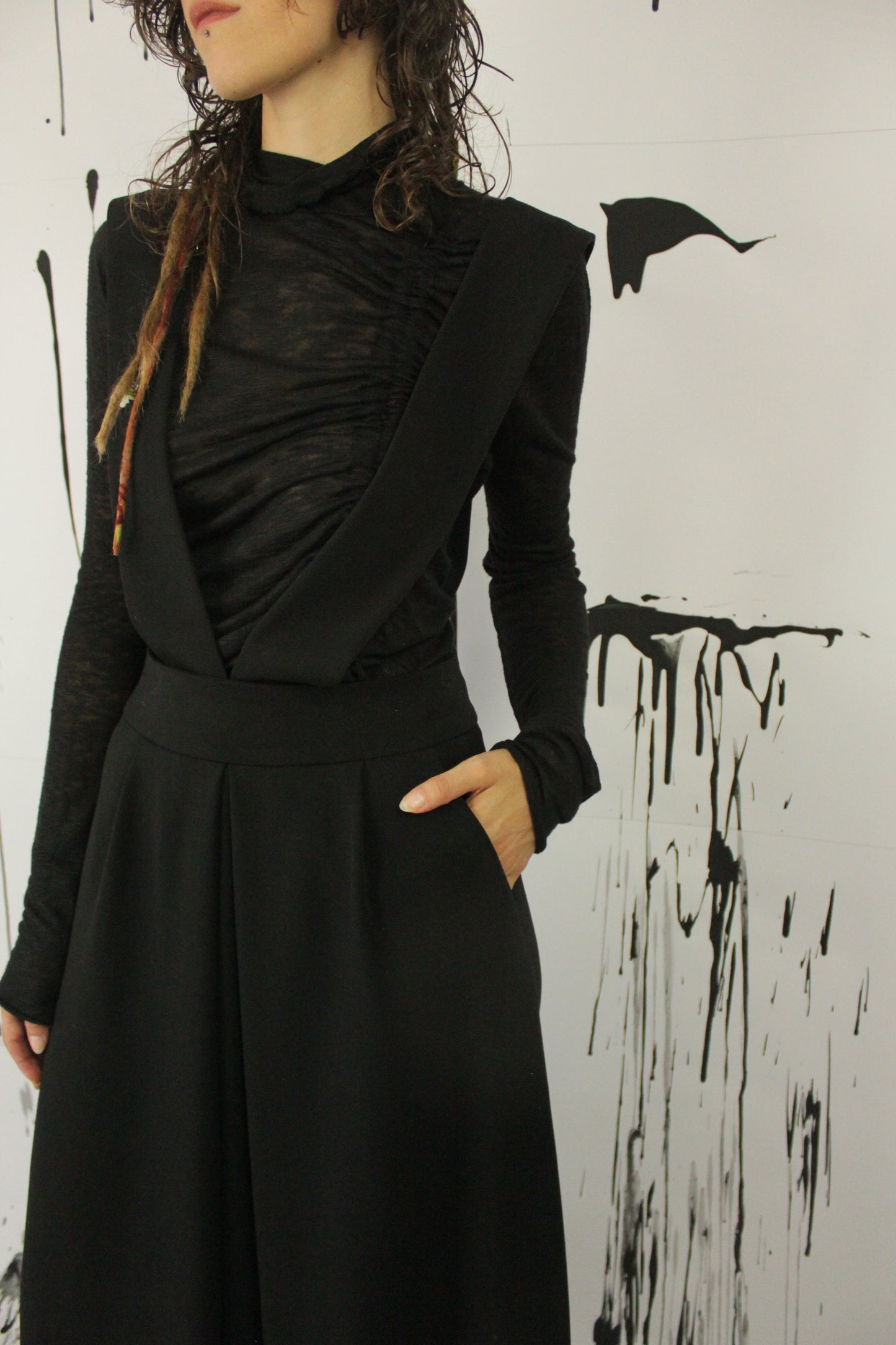 GONNA SALOPETTE NERA AZALEA VEGAN